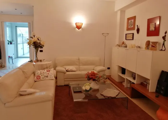 Villa Casa Lauretta - Terrazza Con Idromassaggio - Garage Wifi E Bici Gratuite Lecce